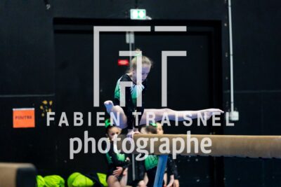 R3_3624
