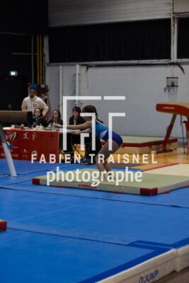 R3_8275