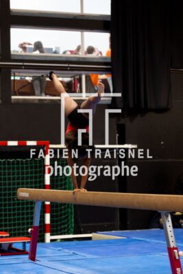 R3_3723