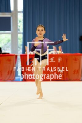 R3_0235