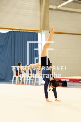 R3_3344